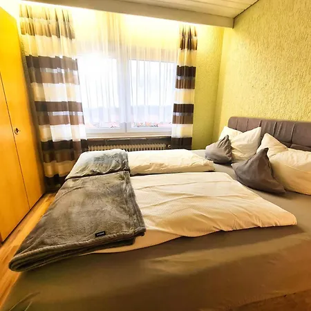 Zi15 Familienzimmer Schoenblick Mit Zwei Seperaten Zimmern * באד הרנאלב